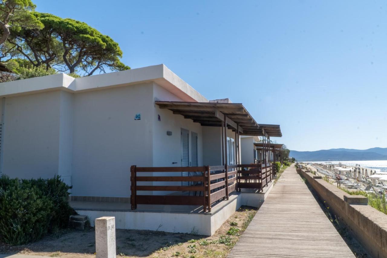 Golfo Del Sole Hotel & Holiday Resort Follonica Exterior photo