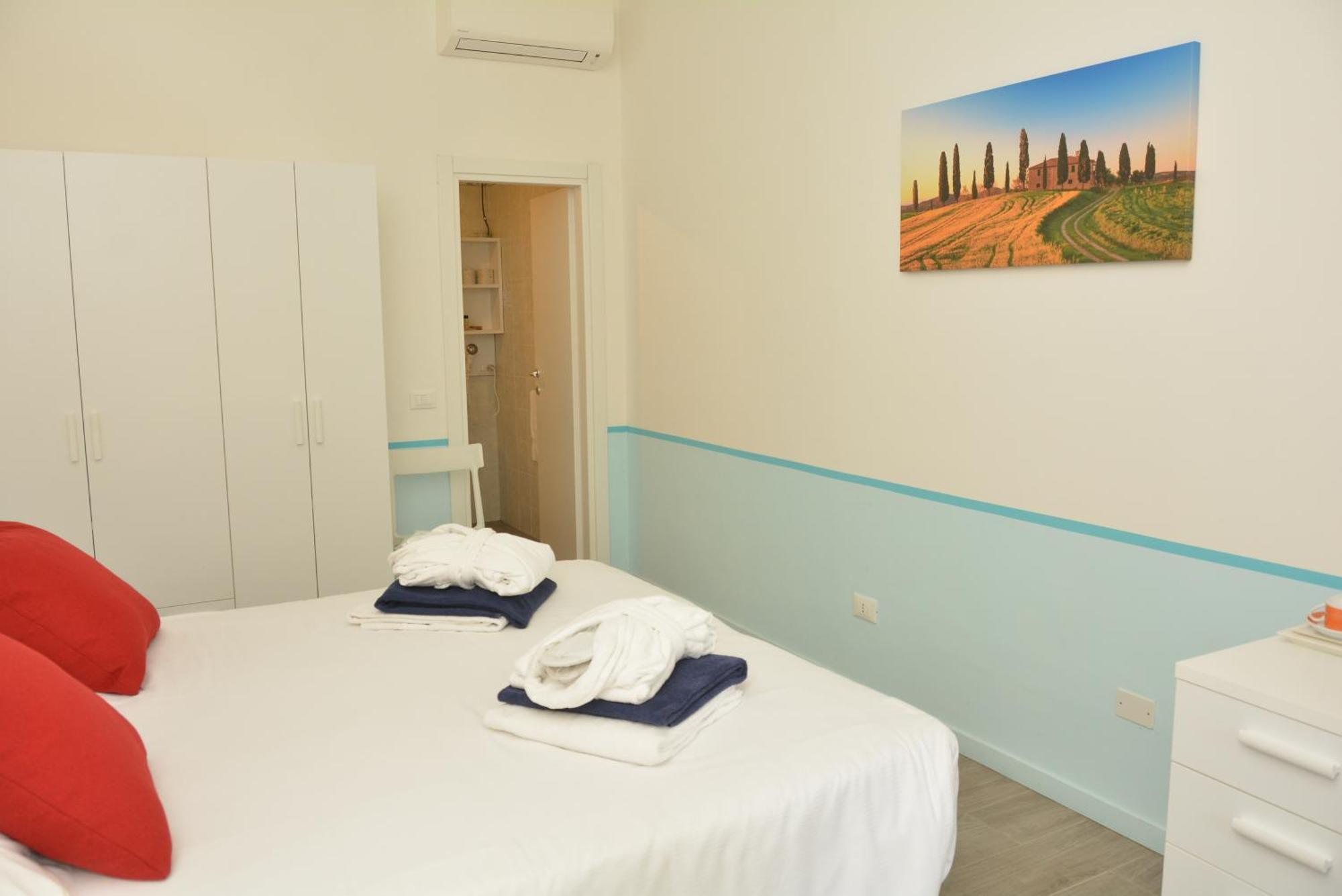 Golfo Del Sole Hotel & Holiday Resort Follonica Exterior photo